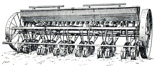 Рис. 37. Зерноовощная тракторная сеялка СОД-24